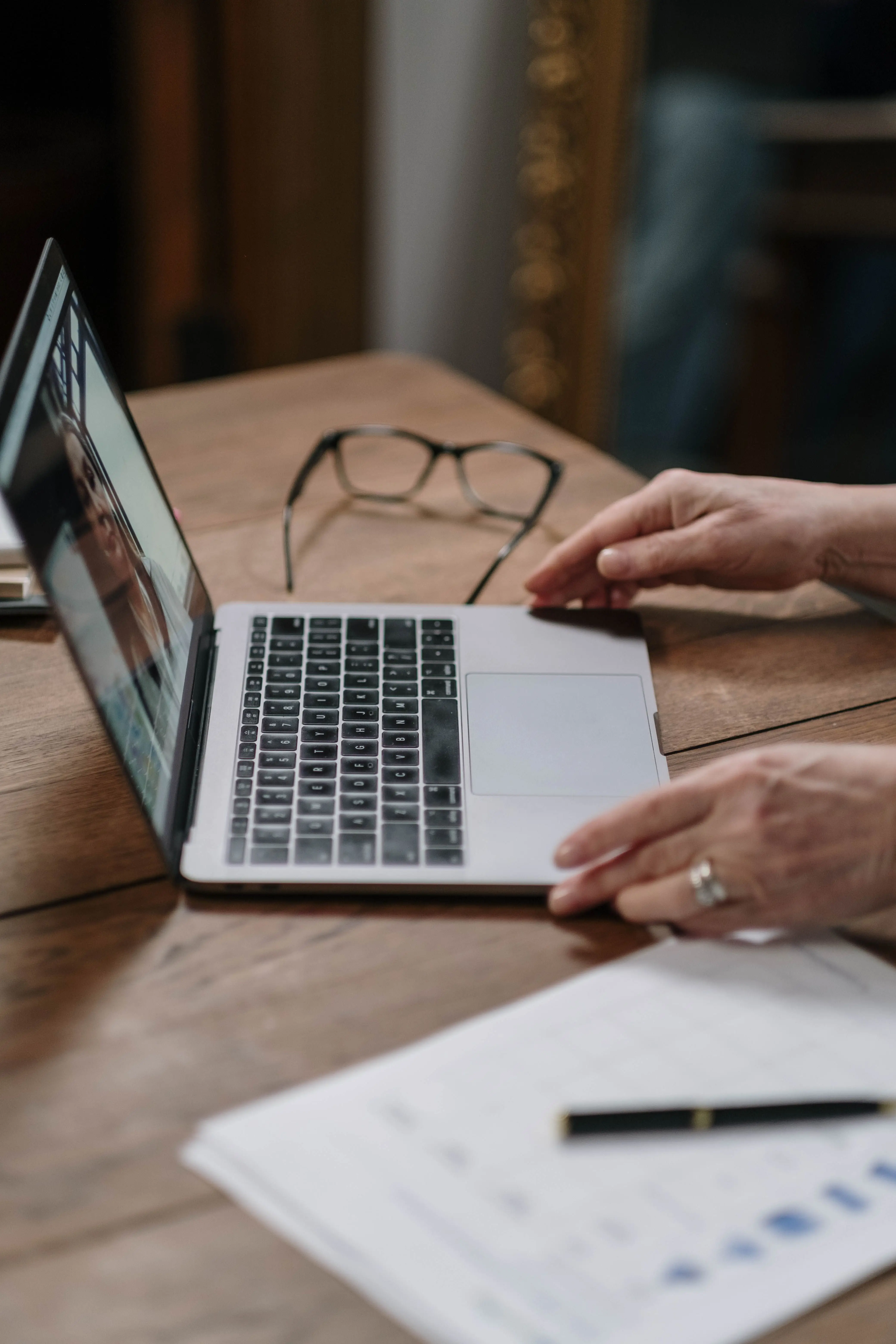 Coaching conversation at a computer